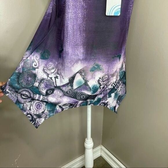 New Womens Medium Tank Top Purple V Neck handkerchief Hem - Picture 12 of 16